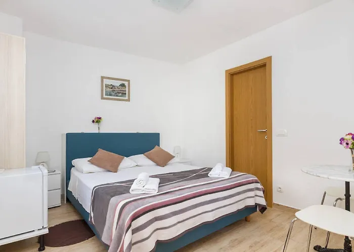 Peruzovic 1 Gæstehus Split