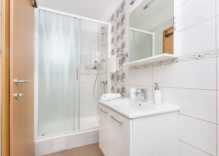 Peruzovic 1 Gæstehus 3*