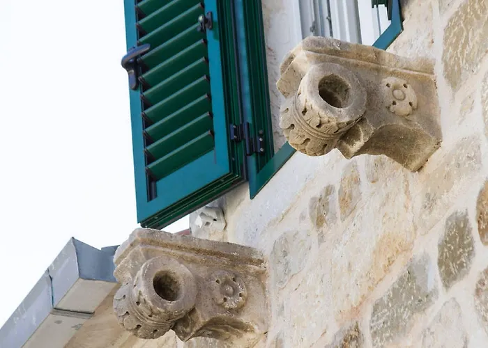 Peruzovic 1 Gæstehus 3*