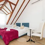 Guest house Peruzovic 1