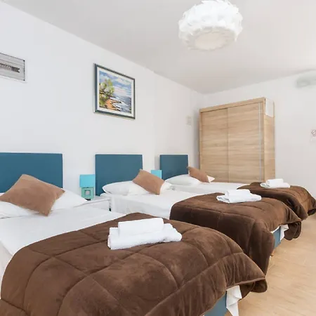 Peruzovic 1 Pensionat