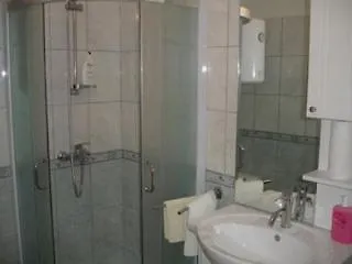 بيت ضيافة Peruzovic 1