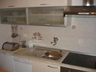 Peruzovic 1 بيت ضيافة سبليت