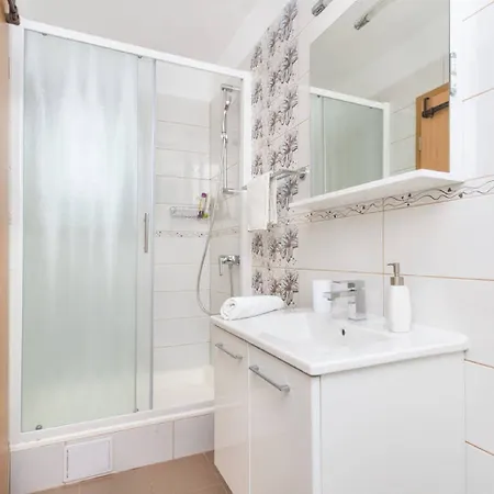 Peruzovic 1 Guest house 3*